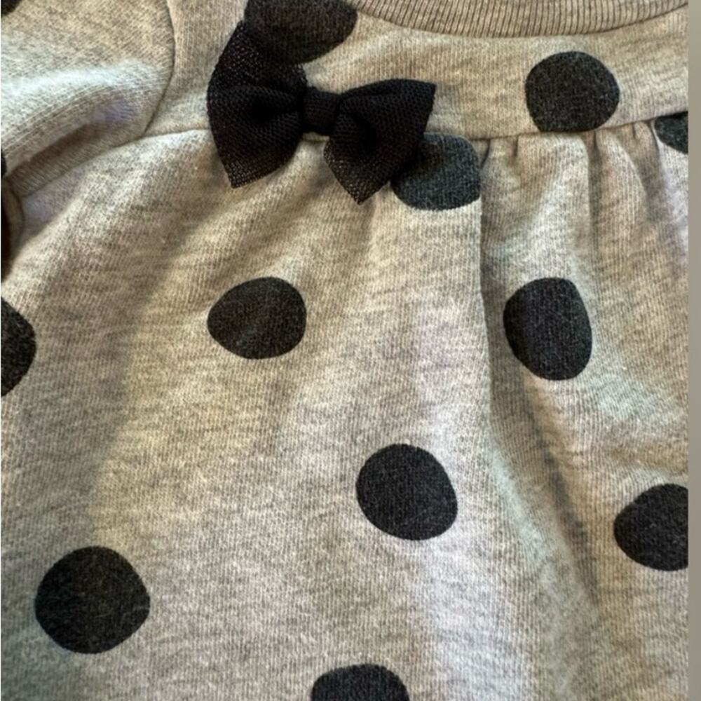 Carters Adorable Black & Gray Polka Dot Top and Black Leggings Set, Size 9M - Picture 3 of 4